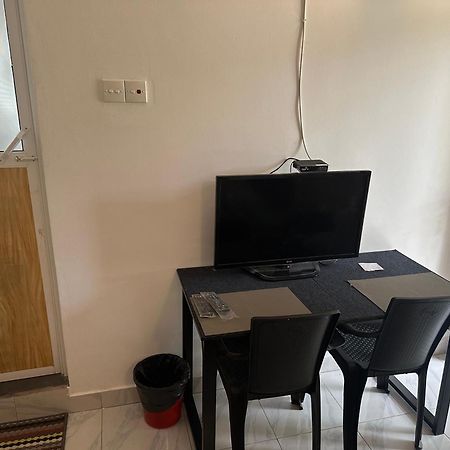 Mango Tree Budget Home Stay Homagama Eksteriør bilde