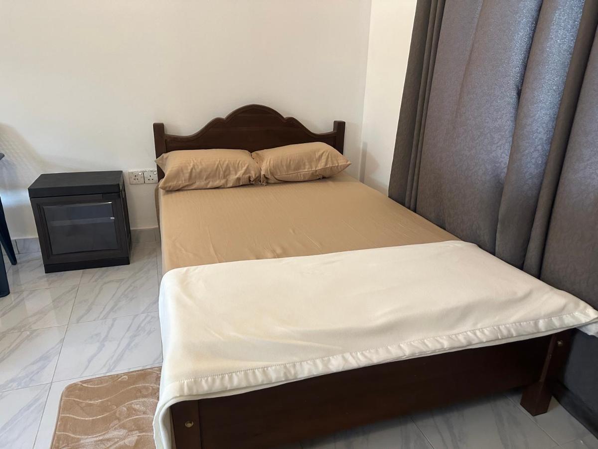 Mango Tree Budget Home Stay Homagama Eksteriør bilde